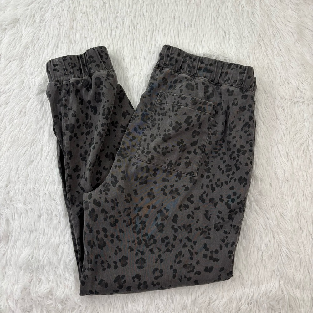 Anthropologie Leopard Print Women's Pants Large